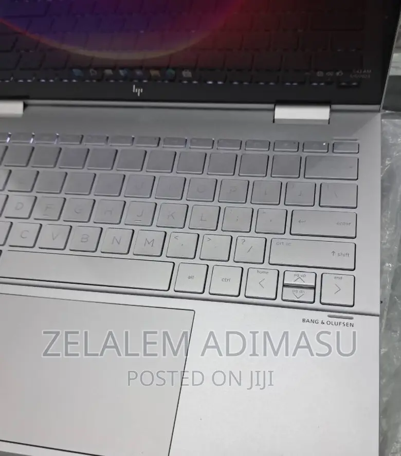 New Laptop HP Envy X360 8GB Intel Core I7 SSD 512GB