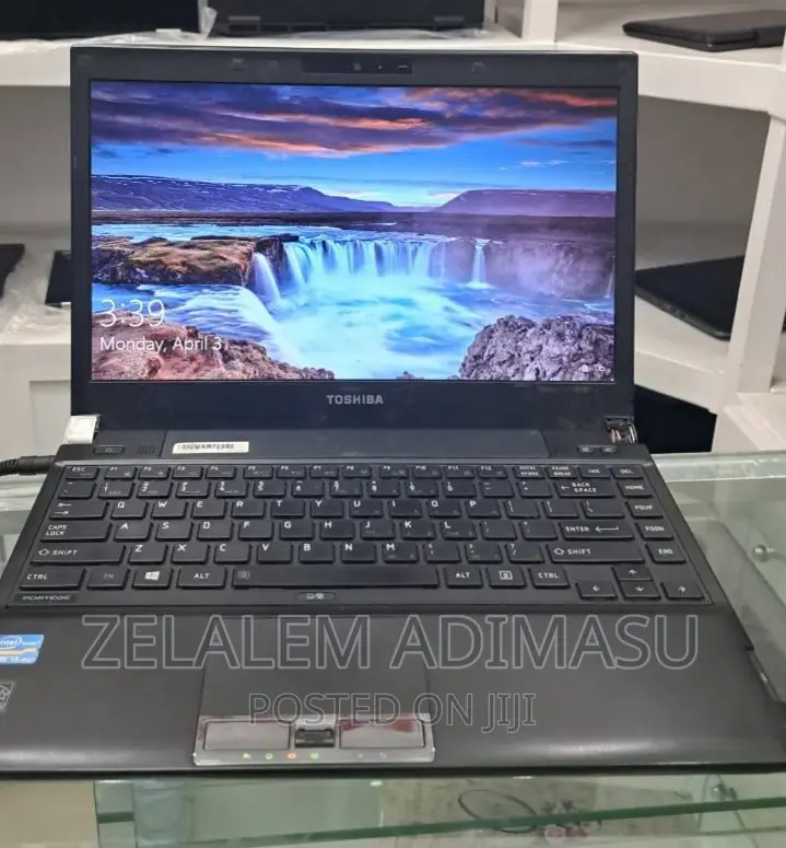 New Laptop Toshiba Satellite C55 6GB Intel Core I5 HDD 500GB