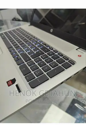 New Laptop HP Envy 15 8GB AMD A8 HDD 1T