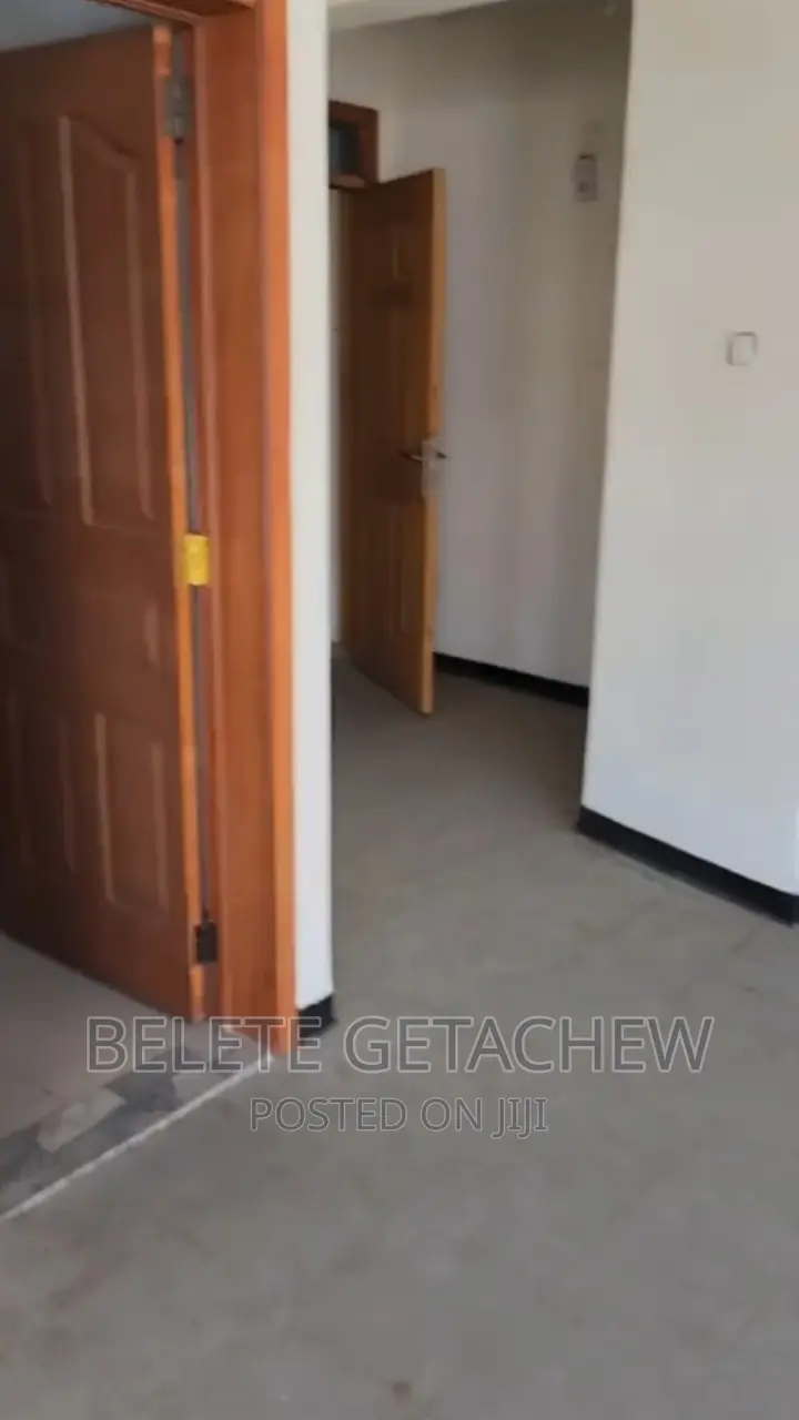 3bdrm Apartment in Wossen Along The, Yeka for sale