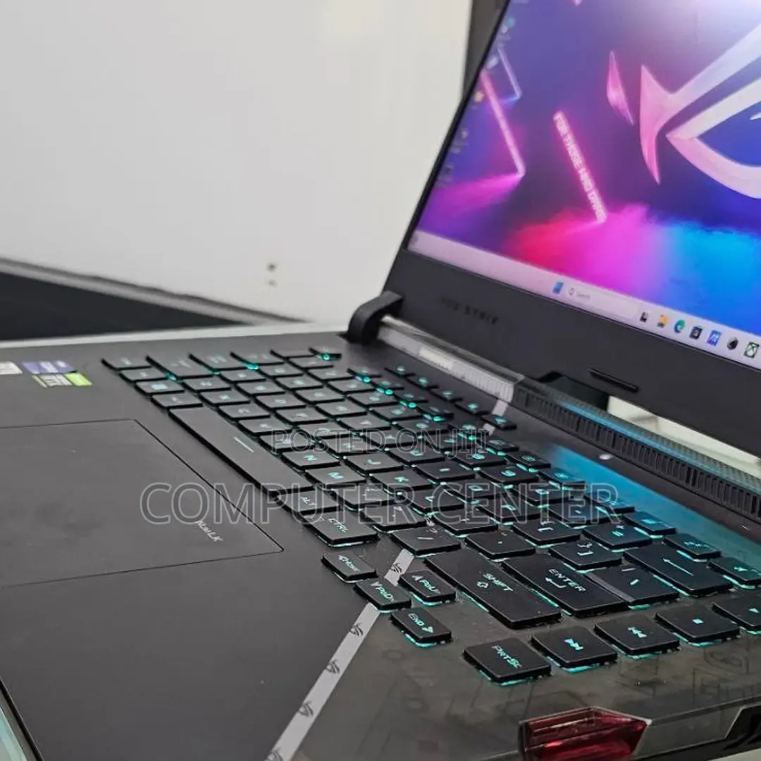 New Laptop Asus ROG Strix G15 16GB Intel Core I9 SSD 1T