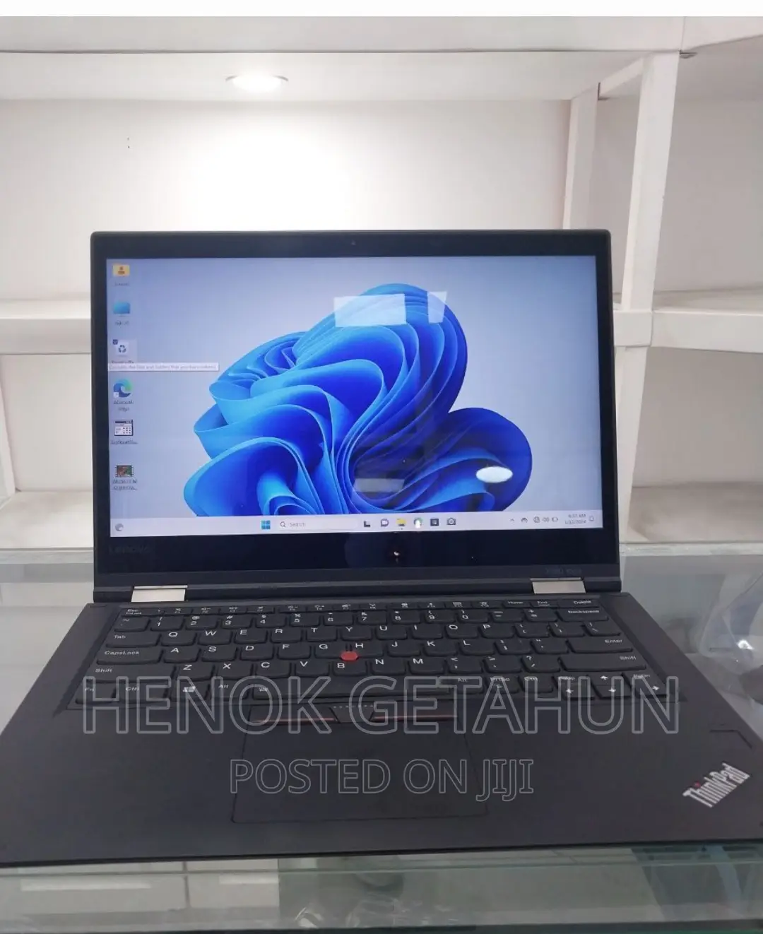 New Laptop Lenovo ThinkPad Yoga 370 8GB Intel Core I7 SSD 512GB