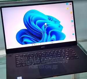 New Laptop Dell XPS 15 16GB Intel Core I7 SSD 512GB