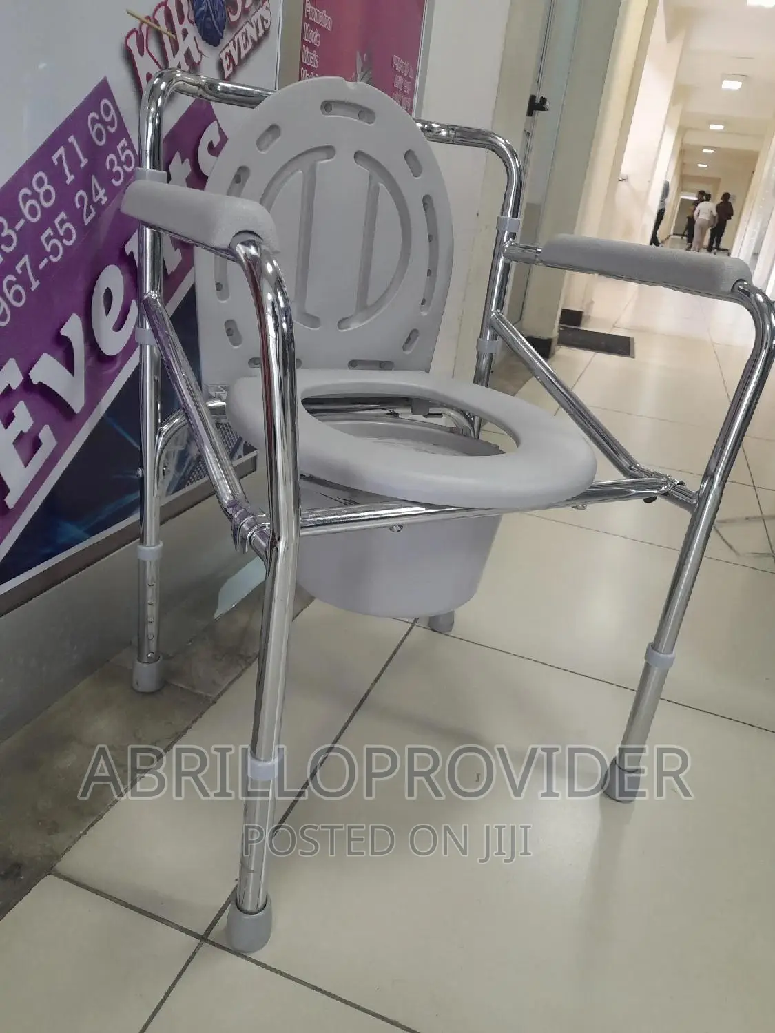 Imported Adjustable Commode Chair/Folding Chair/Toilet Chair