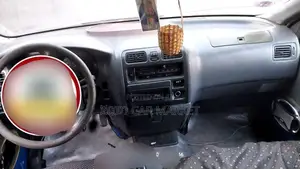 Toyota HiAce 2001 Blue