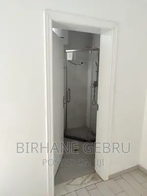 2bdrm Apartment in Luxure Apartiment, Bole for rent