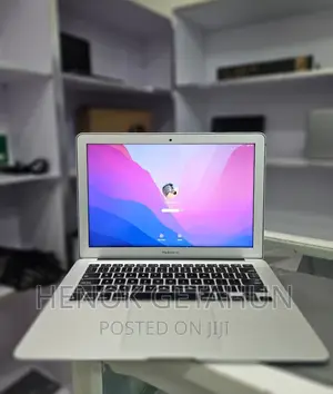 New Laptop Apple MacBook Air 2017 8GB Intel Core I5 SSD 128GB