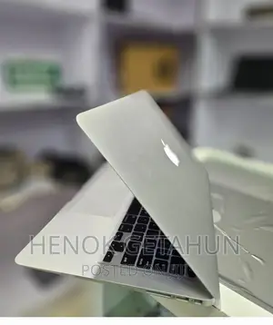 New Laptop Apple MacBook Air 2017 8GB Intel Core I5 SSD 128GB