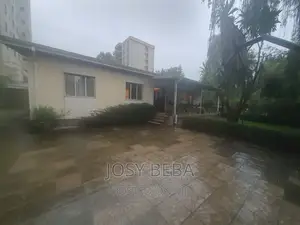 3bdrm House in Bole for rent