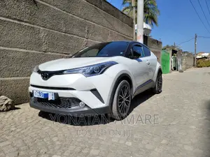Toyota C-HR 2017 White
