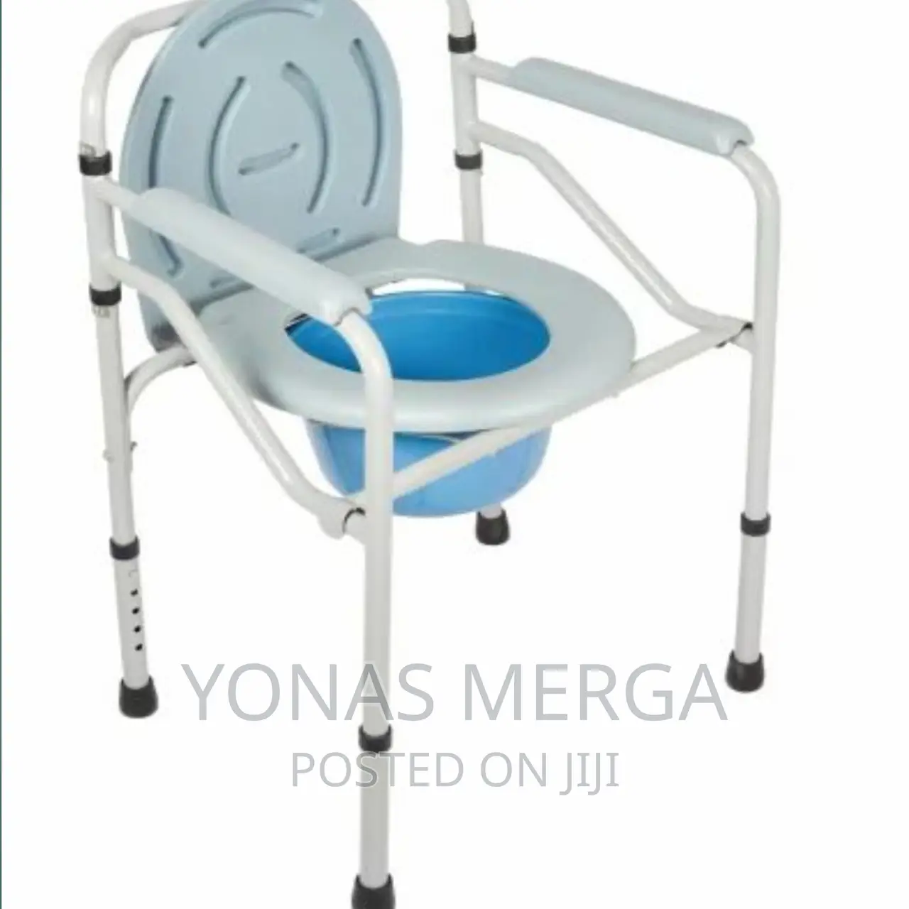 Commode Durable Plastic Snap on Seat Lid
Plastic Arm Comfort