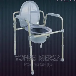 Toilet Seat Adjusts to Most Toilets Thanks to the 5 Height