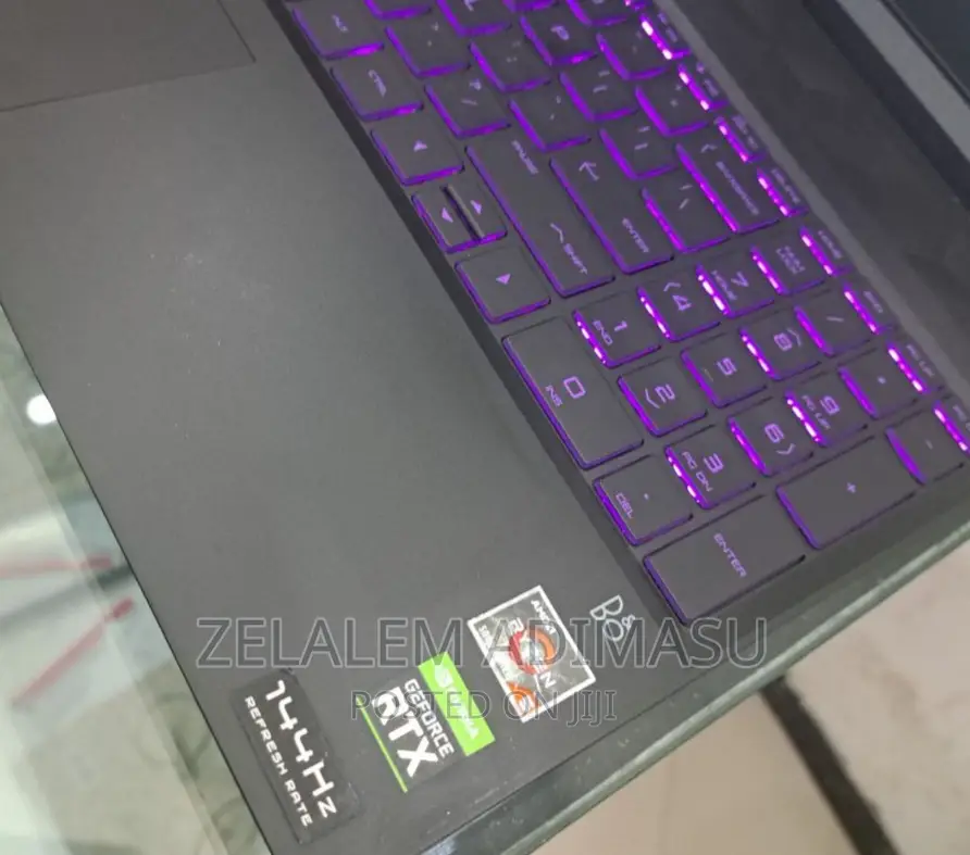 New Laptop HP Pavilion 15 8GB AMD Ryzen 5 SSD 512GB