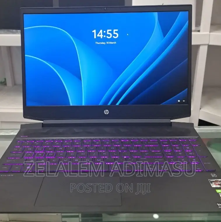 New Laptop HP Pavilion 15 8GB AMD Ryzen 5 SSD 512GB