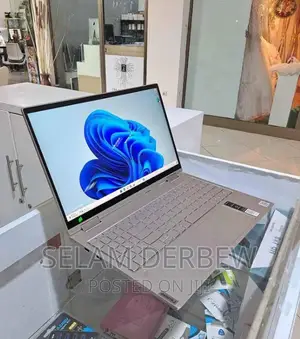 New Laptop Lenovo Yoga C740 12GB Intel Core I7 SSD 512GB