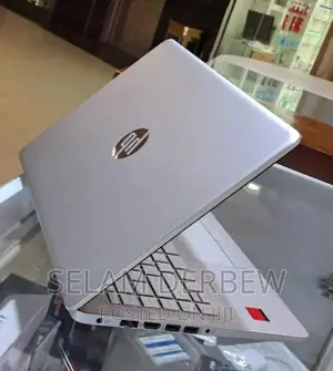 New Laptop HP Stream Notebook 8GB Intel Core I5 HDD 1T