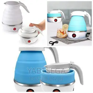 Photo - Foldable Electric Kettle