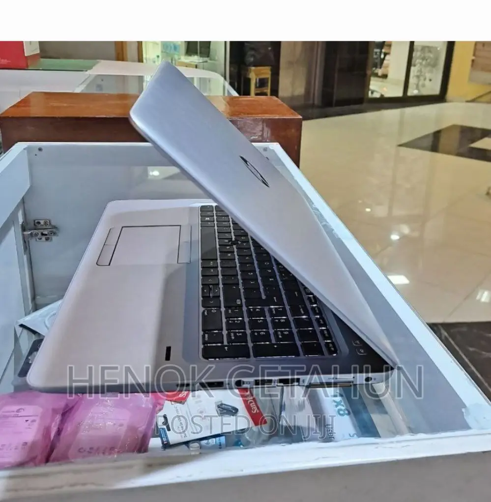 New Laptop HP EliteBook 850 G4 8GB Intel Core I7 SSD 512GB