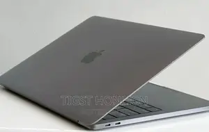 New Laptop Apple MacBook Pro 2017 8GB Intel Core i5 SSD 256GB