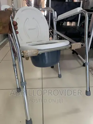 Heavy Duty Bedside Commode Chair With Drop-Arm (For Easy Tra