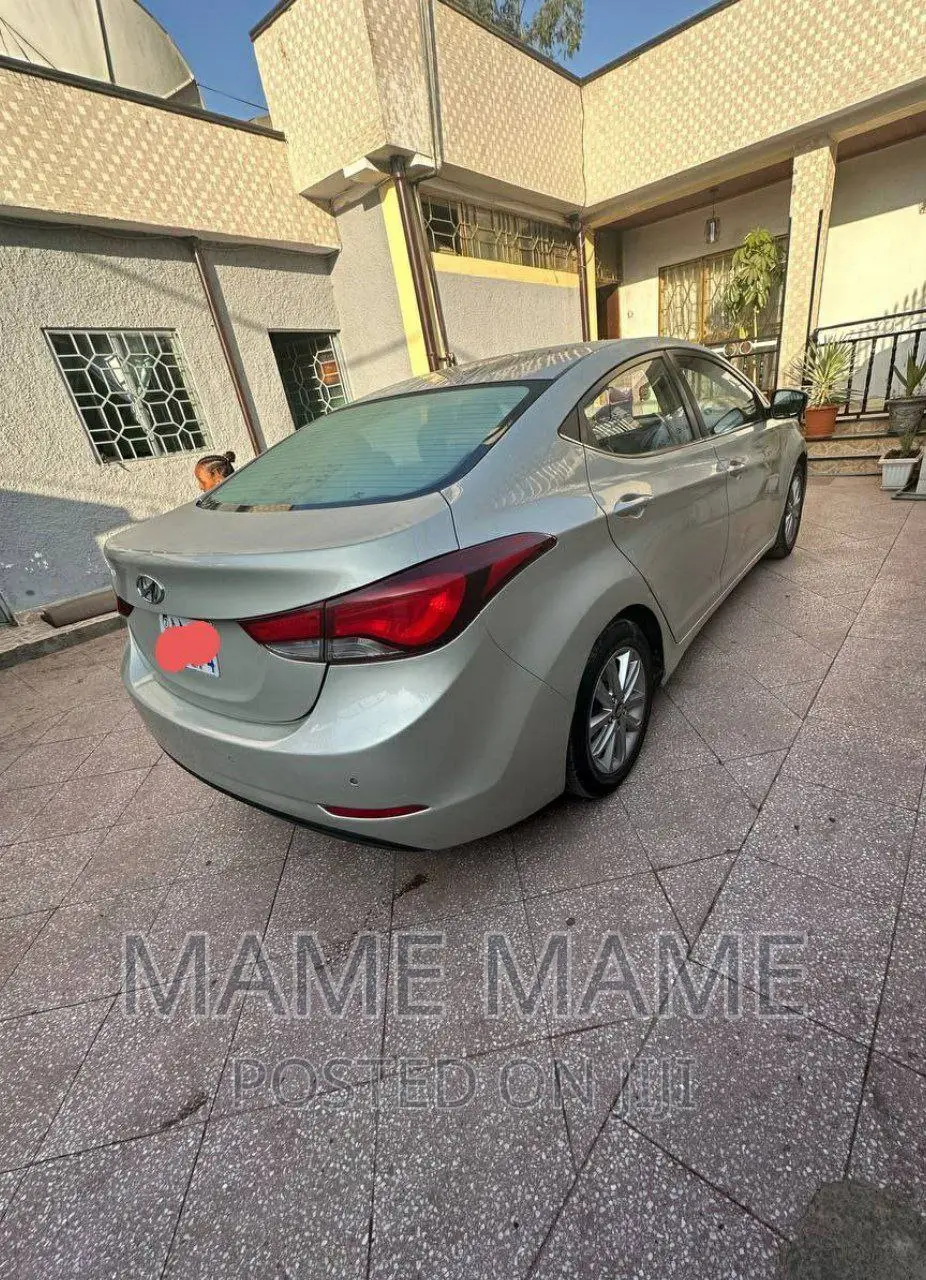 Hyundai Elantra 2015 Gray