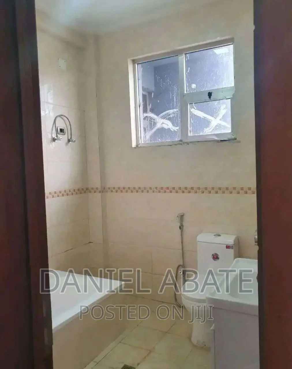 Furnished 3bdrm Apartment in Furnished Apartments, Yeka for sale