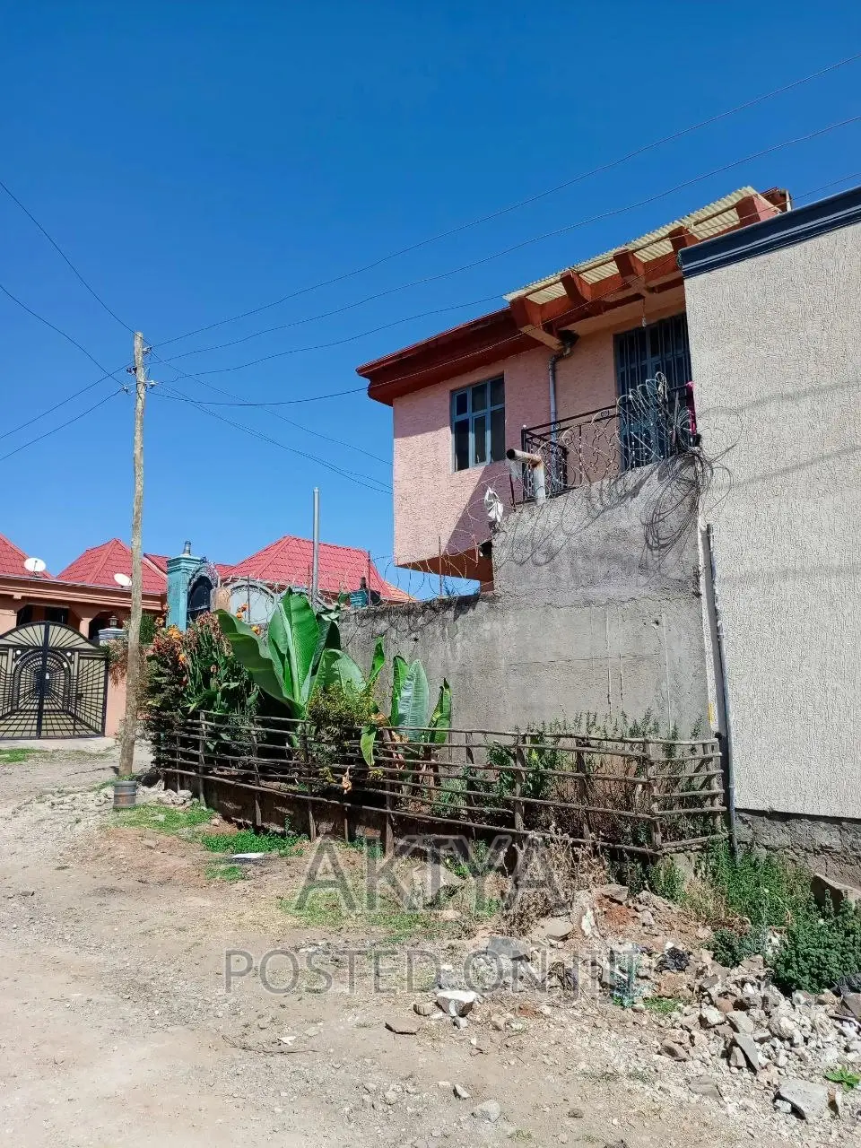 5bdrm Apartment in G +1, Oromia-Finfinne for sale