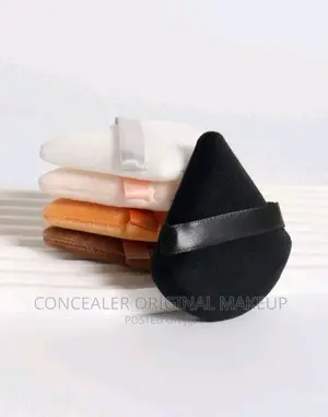 5 PCS Triangle Shaped Velvet Powder Puffs