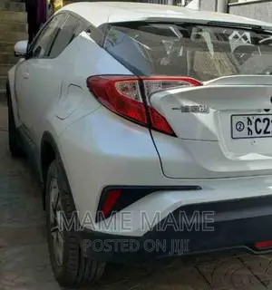 Toyota C-HR 2022 White