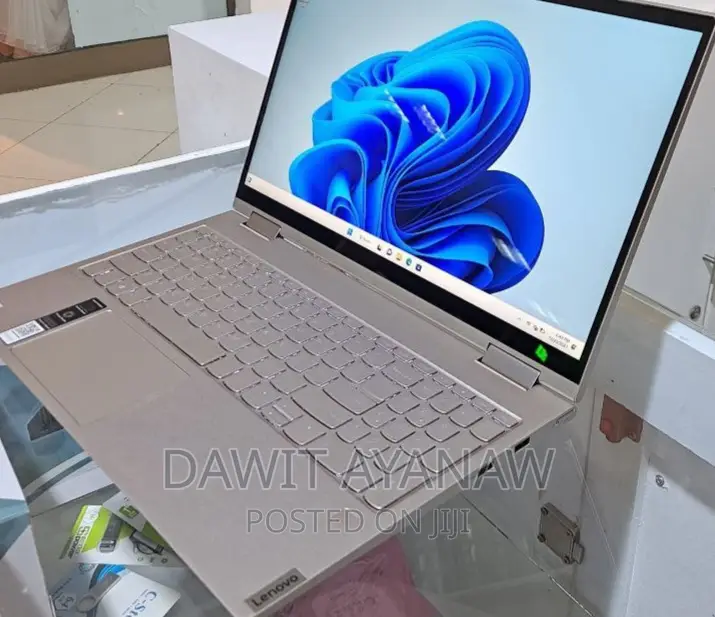 New Laptop Lenovo Yoga C740 12GB Intel Core I7 SSD 512GB