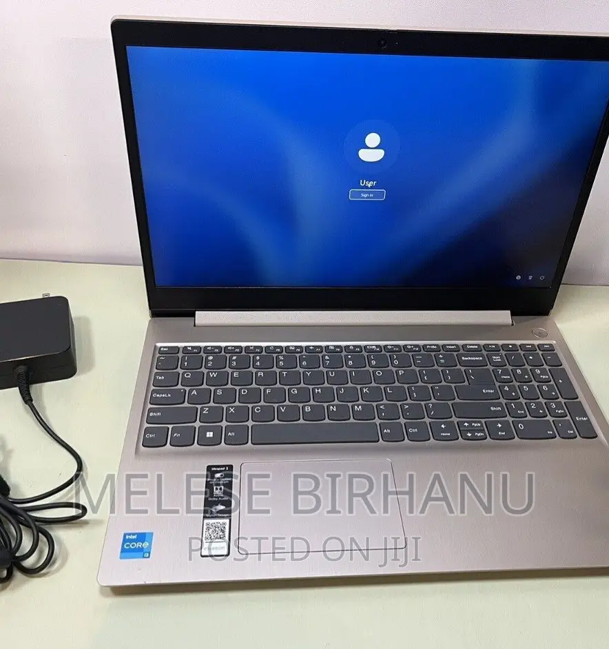 New Laptop Lenovo Ideapad 3 8GB Intel Core I3 SSD 256GB