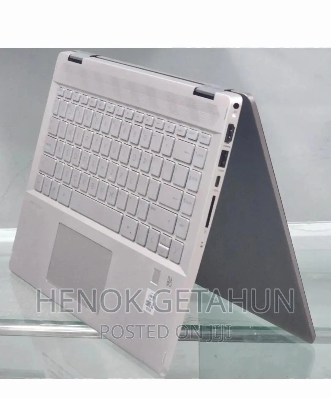 New Laptop HP Pavilion X360 8GB Intel Core i5 SSD 512GB