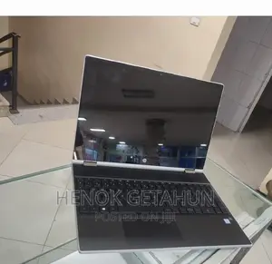 New Laptop HP Pavilion X360 8GB Intel Core I5 SSD 256GB