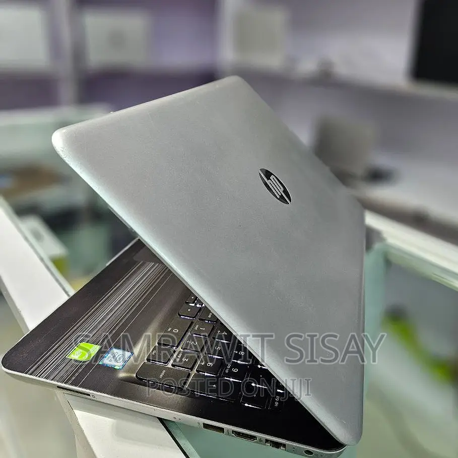 New Laptop HP Compaq NX9040 8GB Intel Core I5 SSD 512GB