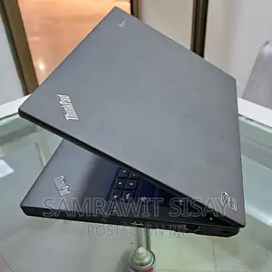 Photo - New Laptop Lenovo ThinkPad Yoga 4GB Intel Core I5 HDD 500GB