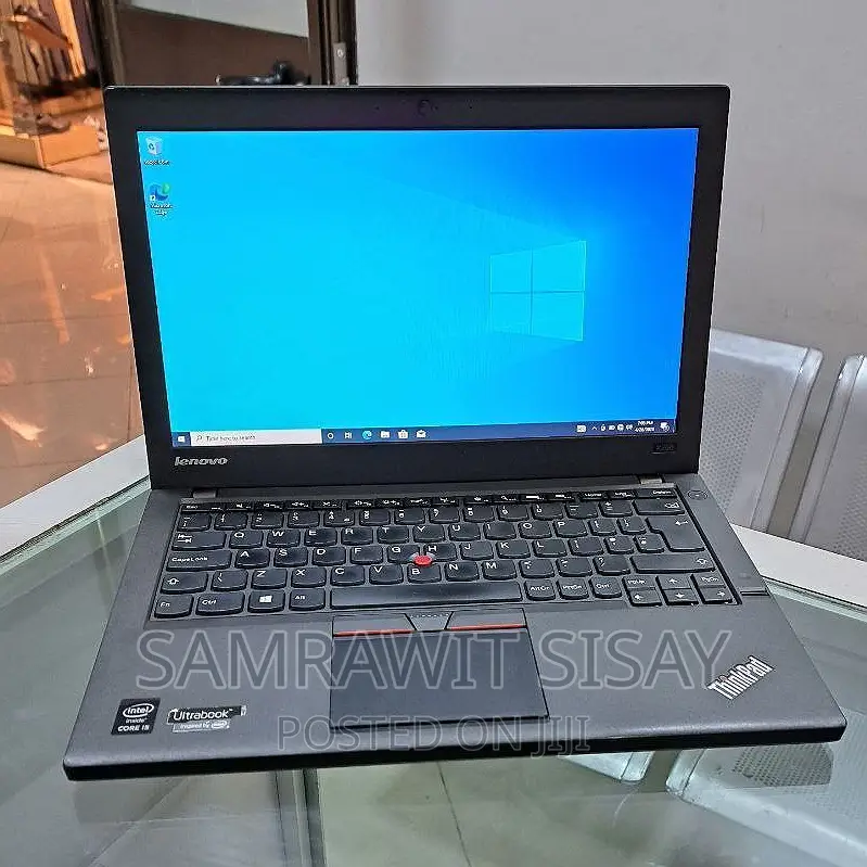 New Laptop Lenovo ThinkPad Yoga 4GB Intel Core I5 HDD 500GB
