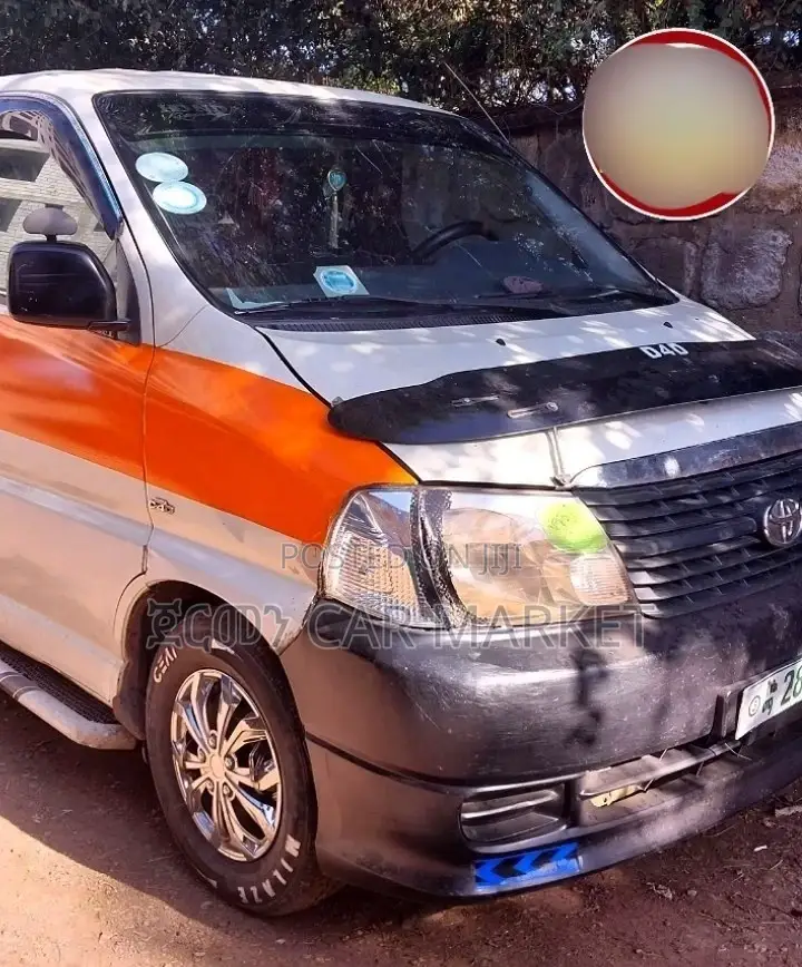 Toyota HiAce 2008 White