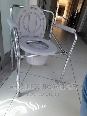 New Fabrica Elderly Seat Chair/Commode Chair/Toilet Chair