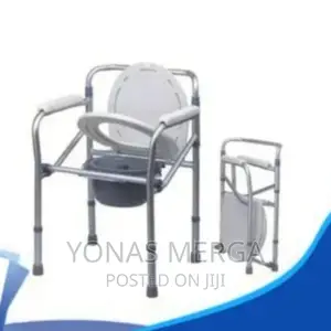 Commode MODERN DESIGN–Commdes Chair Are Designed With Care