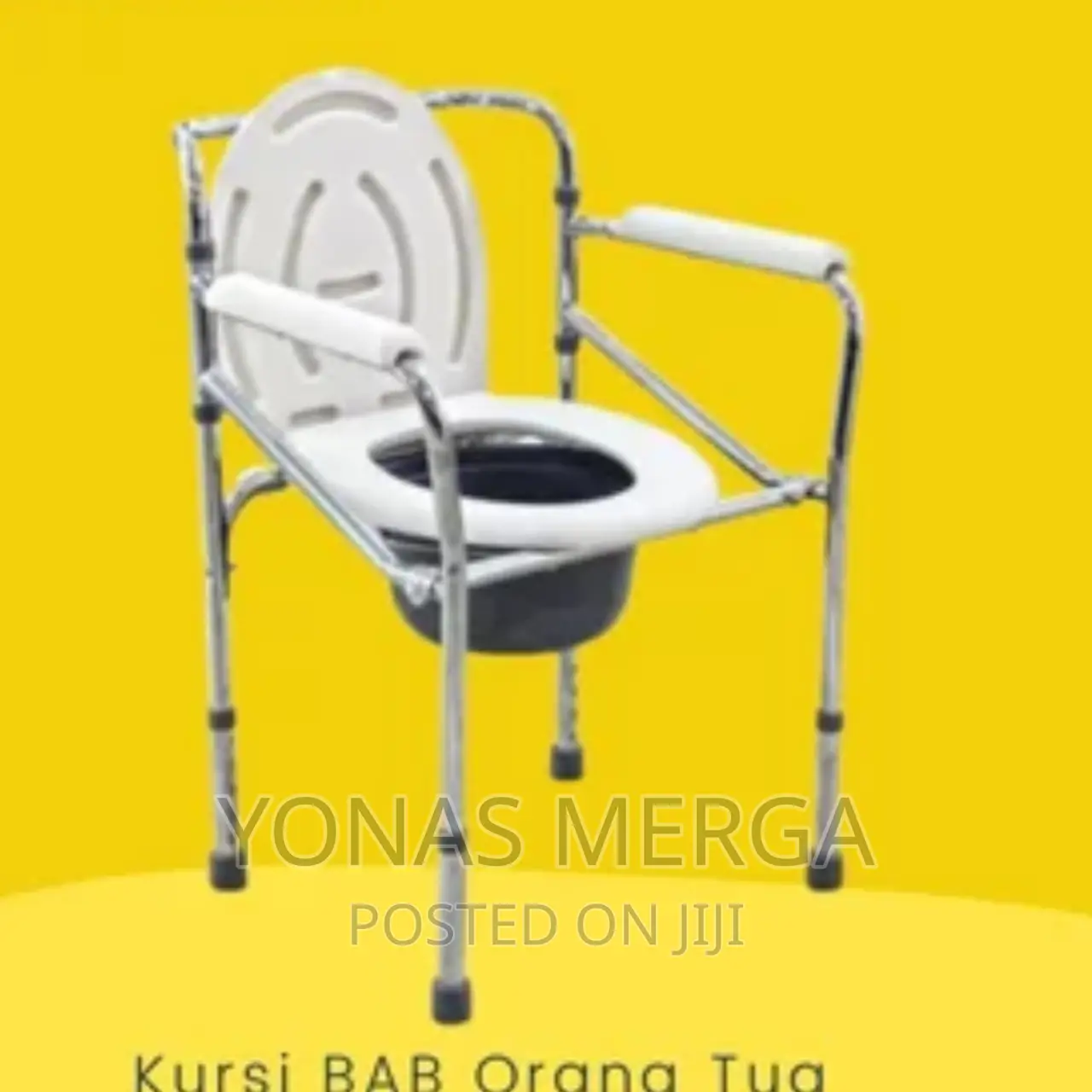 Commode MODERN DESIGN–Commdes Chair Are Designed With Care