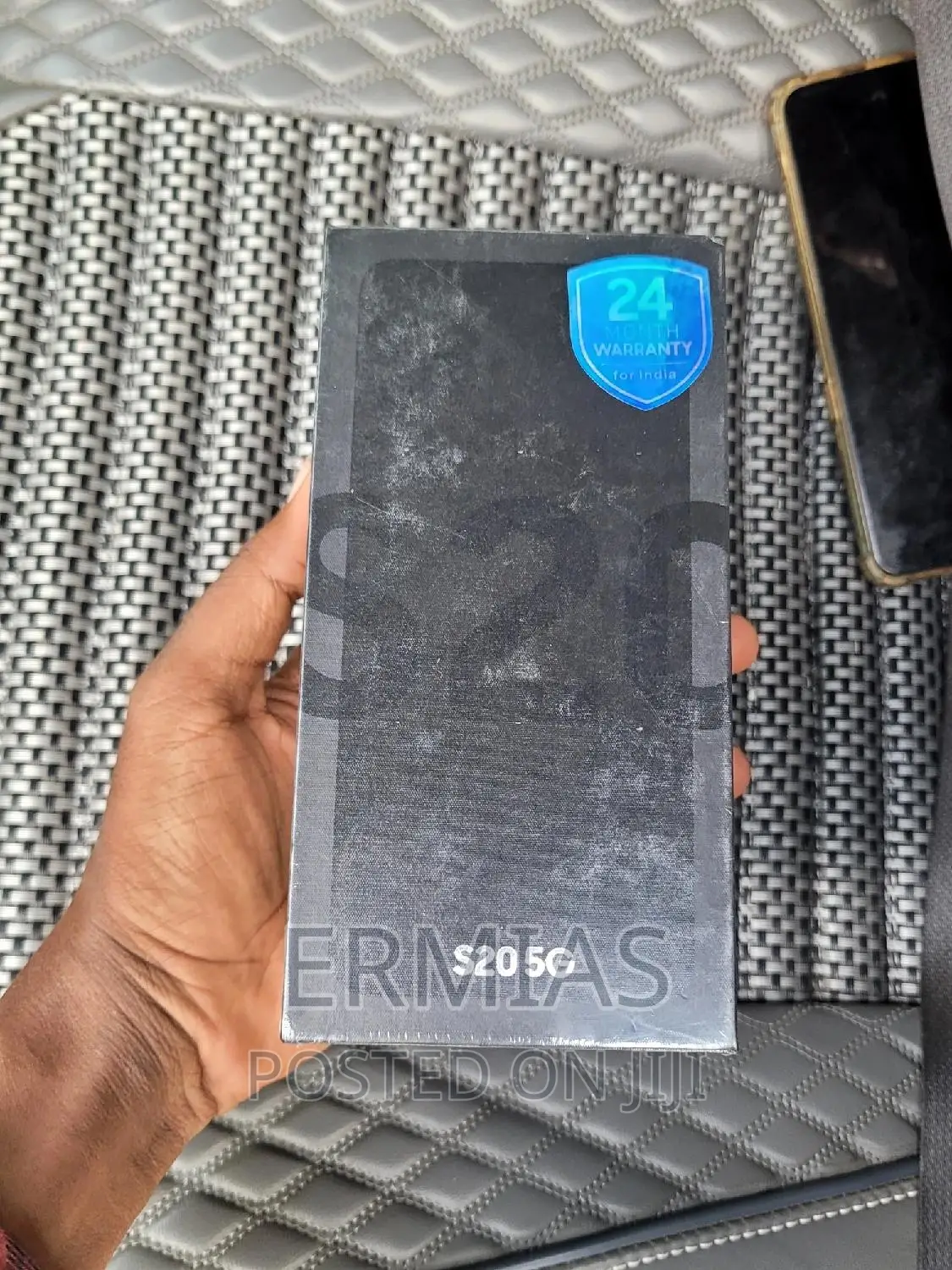 New Samsung Galaxy S20 128 GB Black