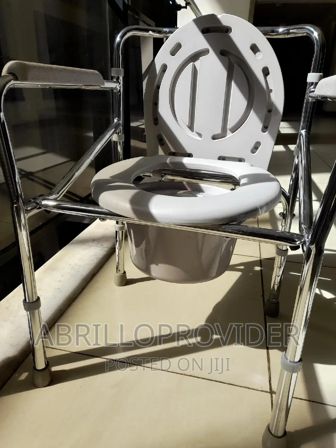 Adjustable Commode Chair/Eldelry Chair/Toilet Chair