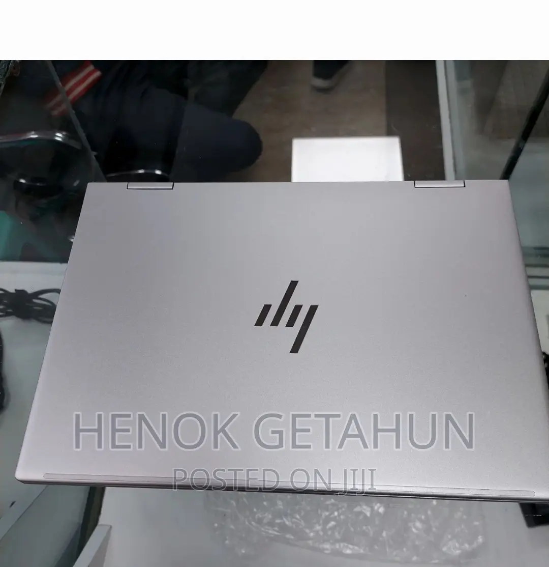 New Laptop HP Envy X360 8GB Intel Core I7 SSD 512GB