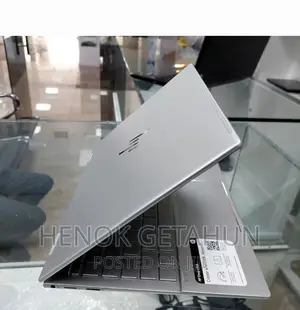 New Laptop HP Envy X360 8GB Intel Core I7 SSD 512GB