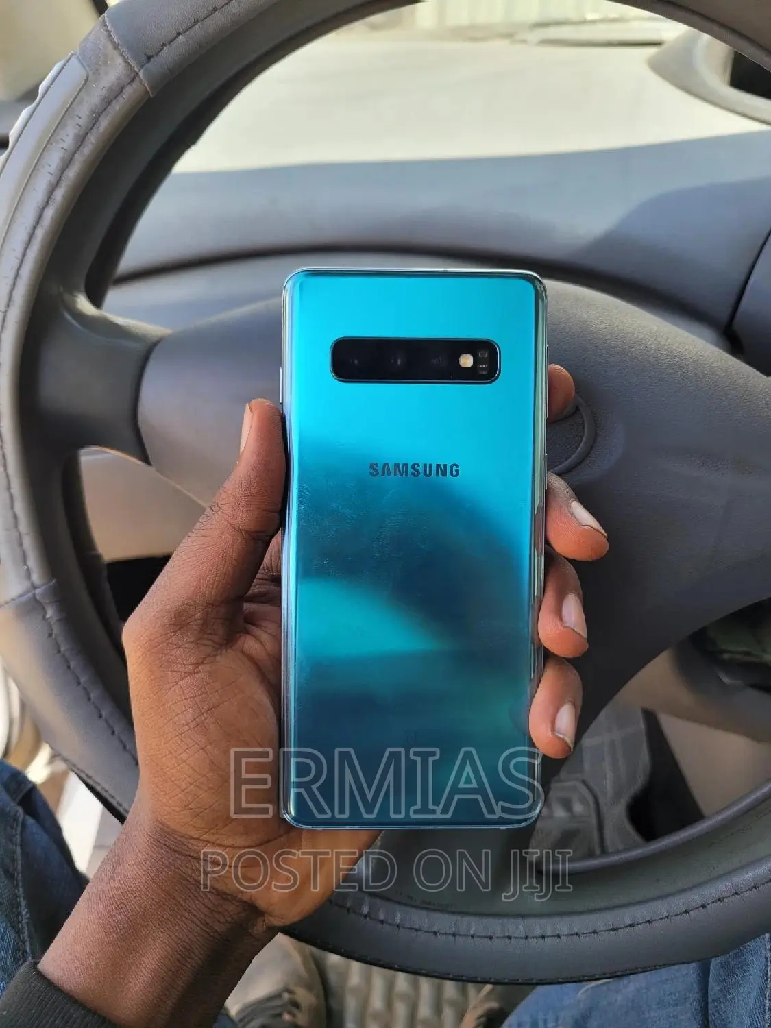 New Samsung Galaxy S10 128 GB Blue