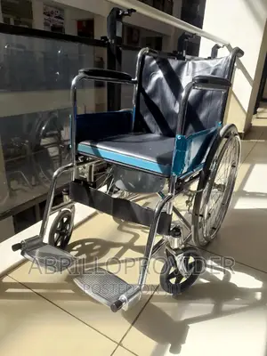 Commod Wheelchair/Slightly Used Toilet Wheelchair/Wheelchair