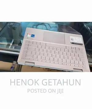 New Laptop HP Pavilion X360 8GB Intel Core i5 SSD 512GB