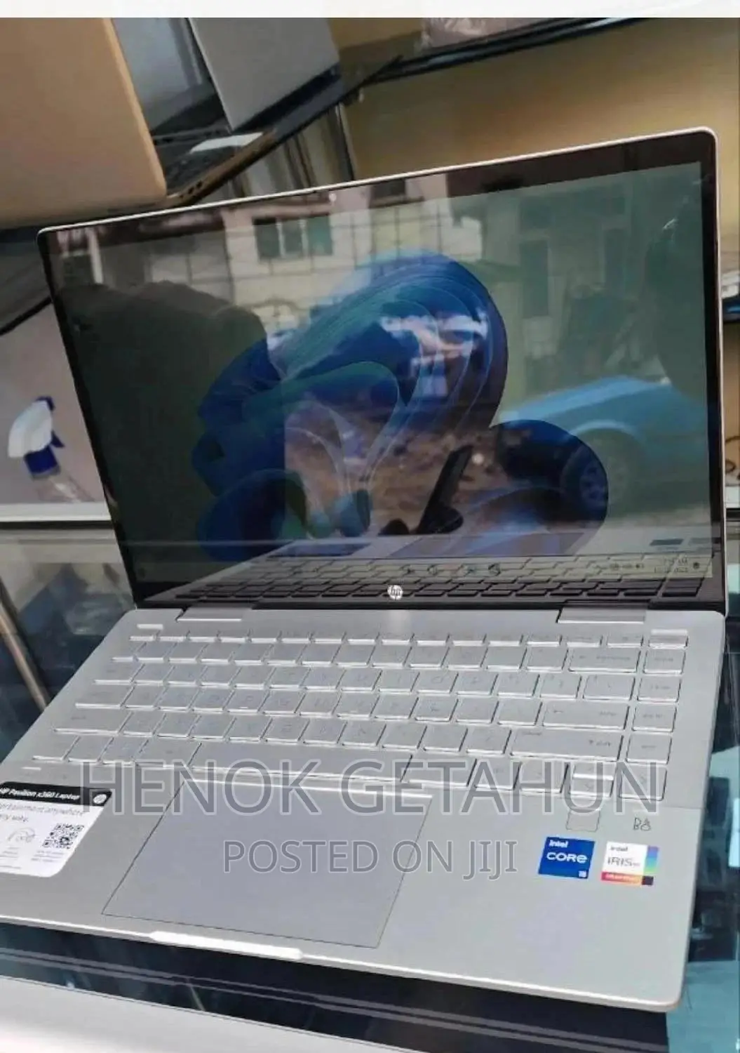 New Laptop HP Pavilion X360 8GB Intel Core i5 SSD 512GB