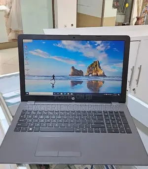 New Laptop HP G71T 8GB Intel Core I7 HDD 1T