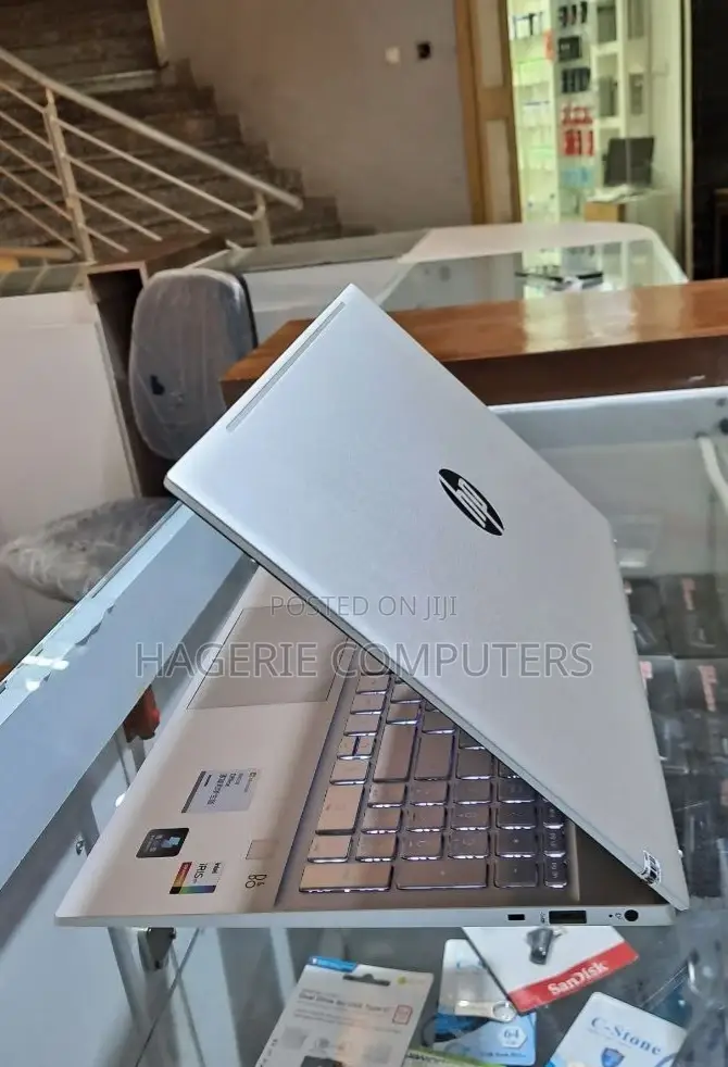 New Laptop HP Pavilion 15z 16GB Intel Core I5 SSD 512GB